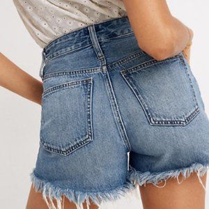 Madewell Curvy Perfect Jean Shorts in Bergman Wash